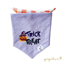 Cargar imagen en el visor de la galería, Bandana | Trick or treat